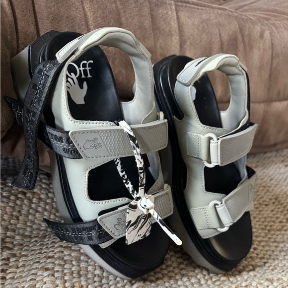 Leila Chunky Sandals – Atlanta Shoe Studio Vintage Off-White Chunky Sandals